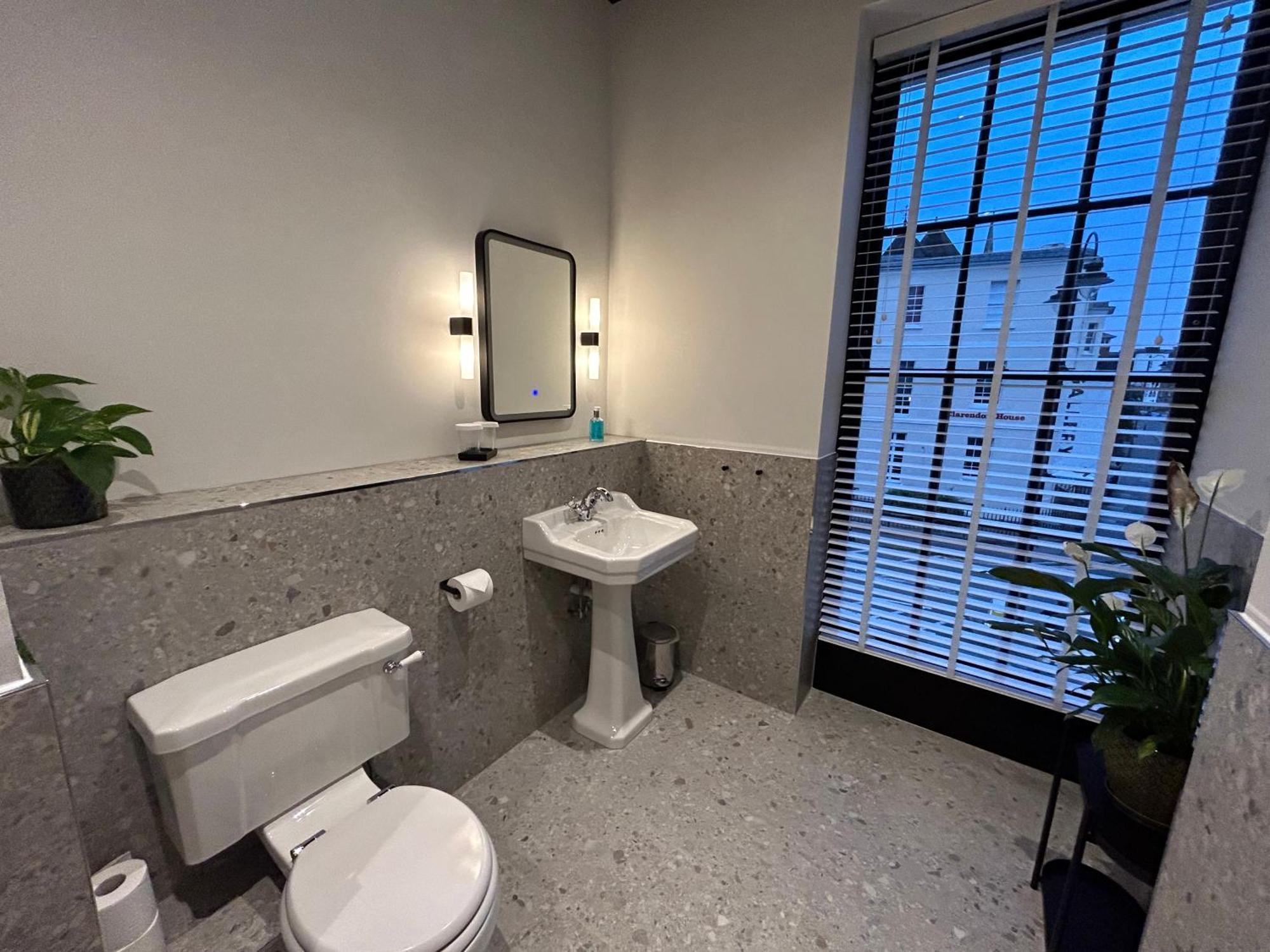 Апарт-отель Crescent Place By Mansley 4*